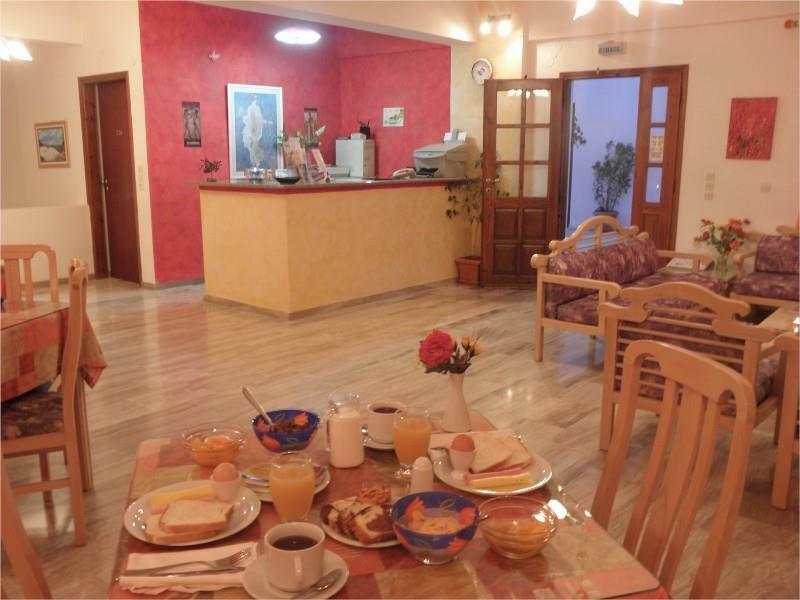 Areti Hotel Kamári 외부 사진