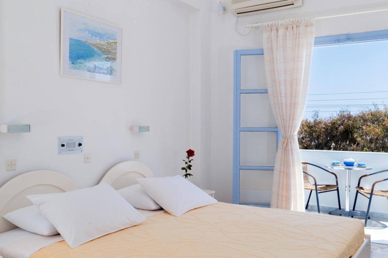Areti Hotel Kamári 외부 사진