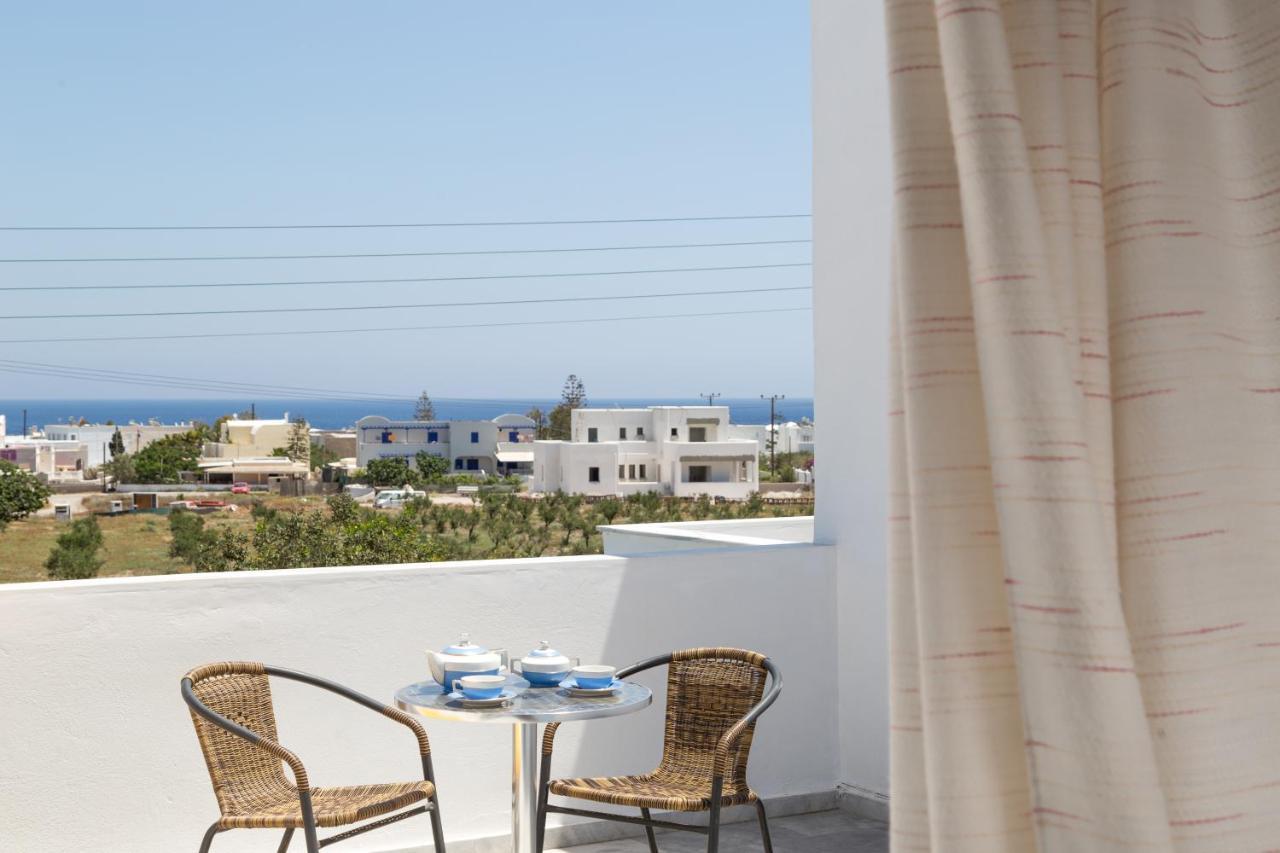 Areti Hotel Kamári 외부 사진